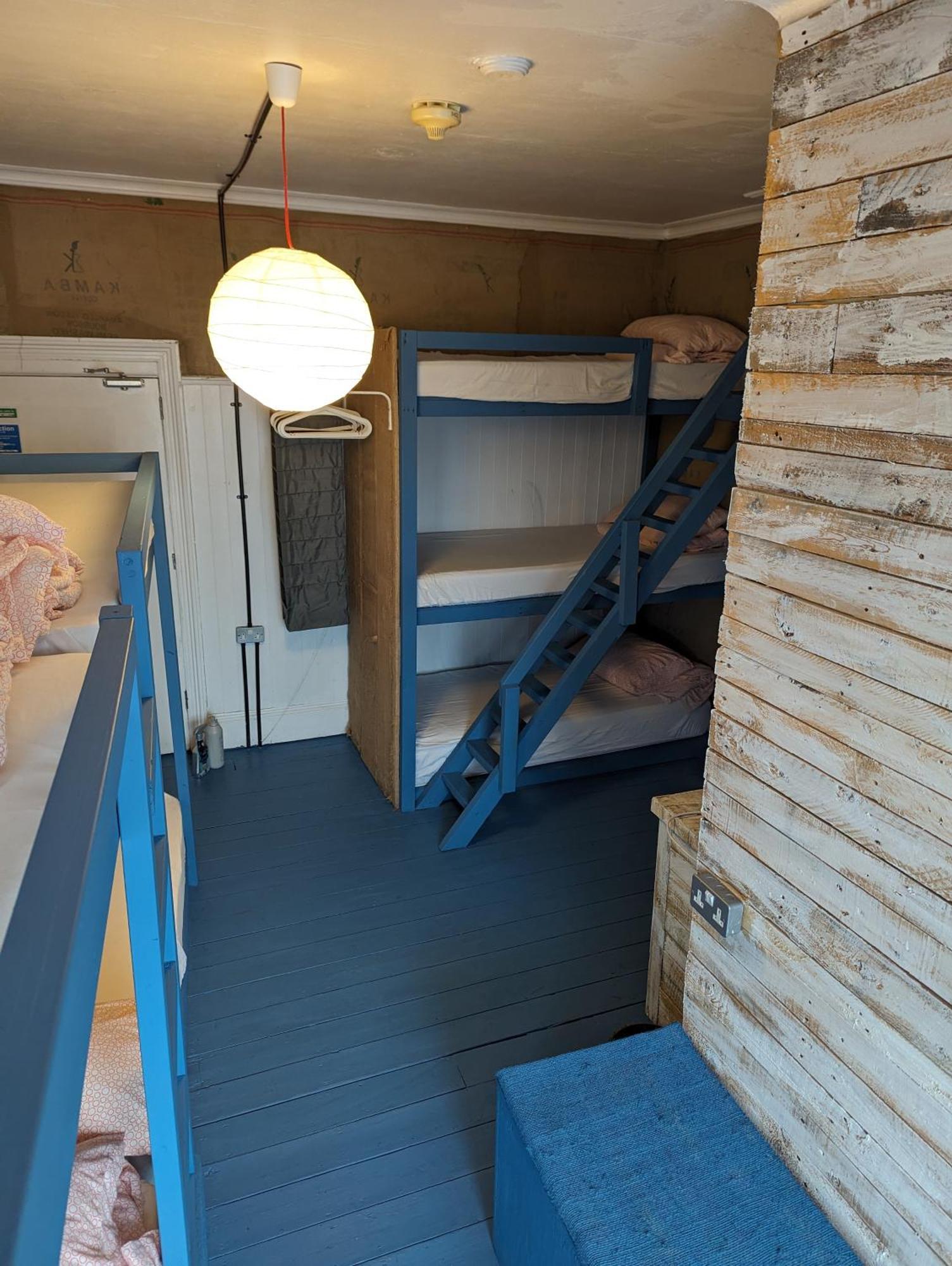 Хостел Bunkhouse Борнмут Экстерьер фото
